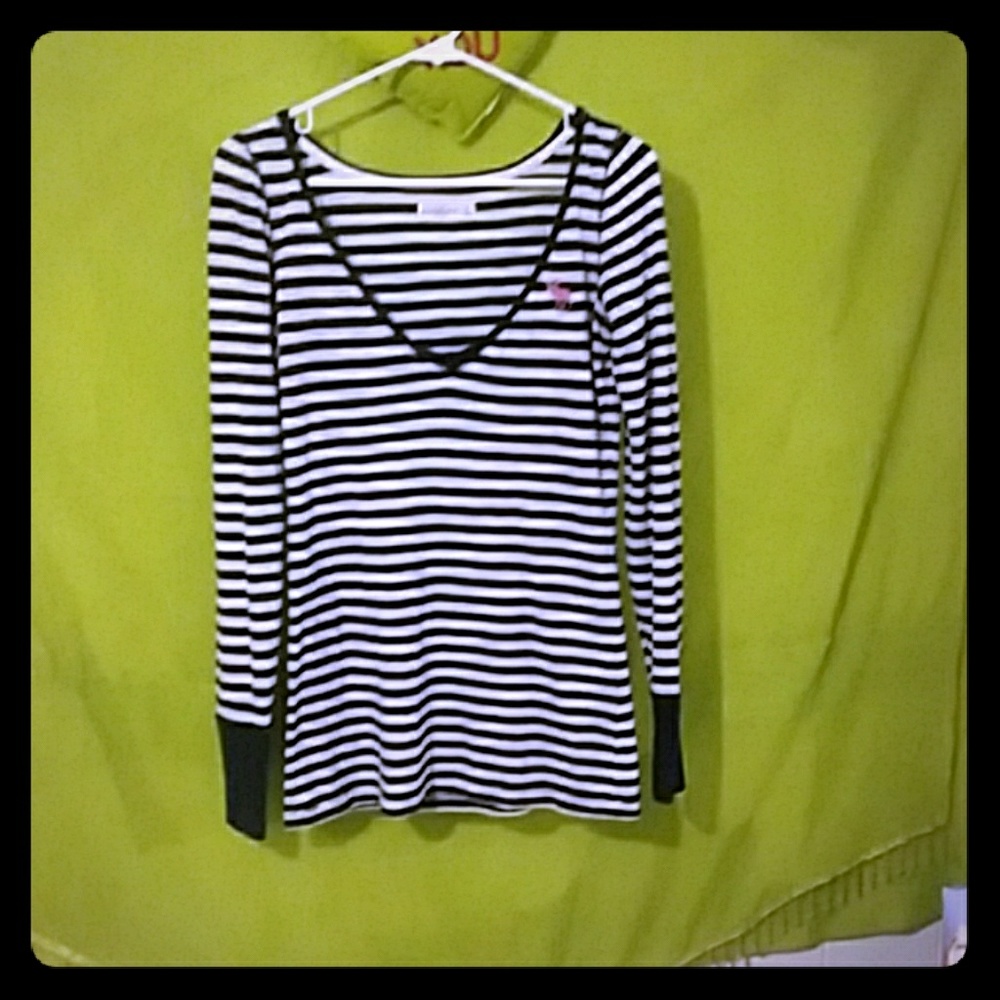 Long sleeve Abercrombie & Fitch shirt